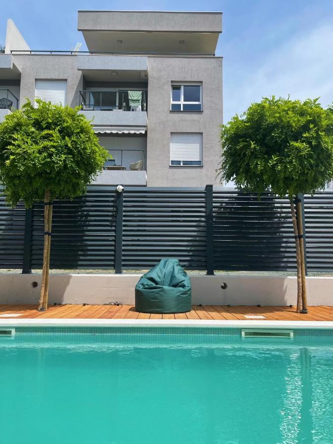 Cozy Seaside Apartment With Pool & Terrace Split Buitenkant foto